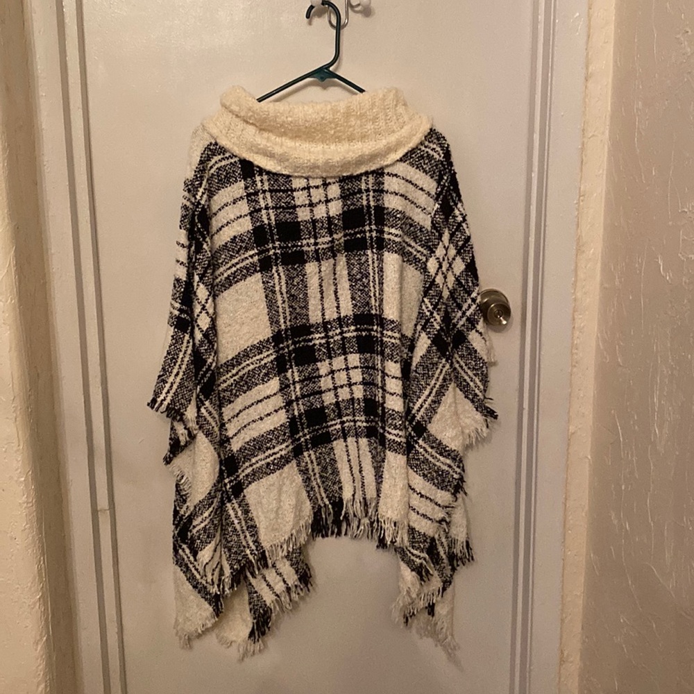 Black and Tan pancho